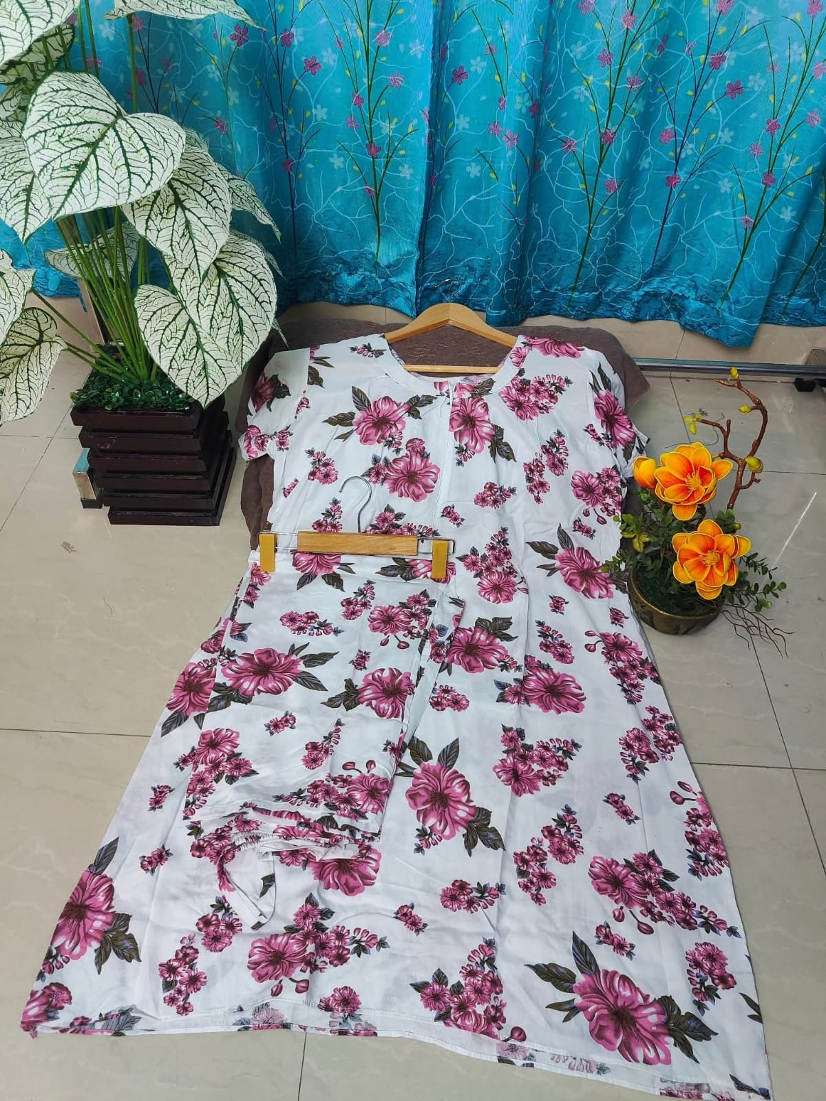 মিনি মেক্সি ২ পিস্  [ড্রেস কোড -M/W]